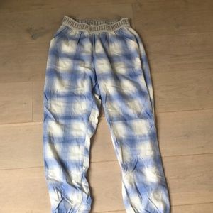 hollister flannels!!